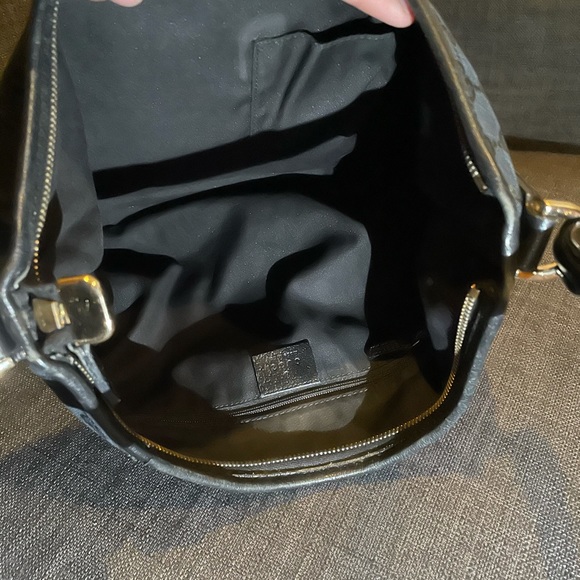 Authentic Black GG Canvas/Leather Abbey Medium - Picture 12 of 13